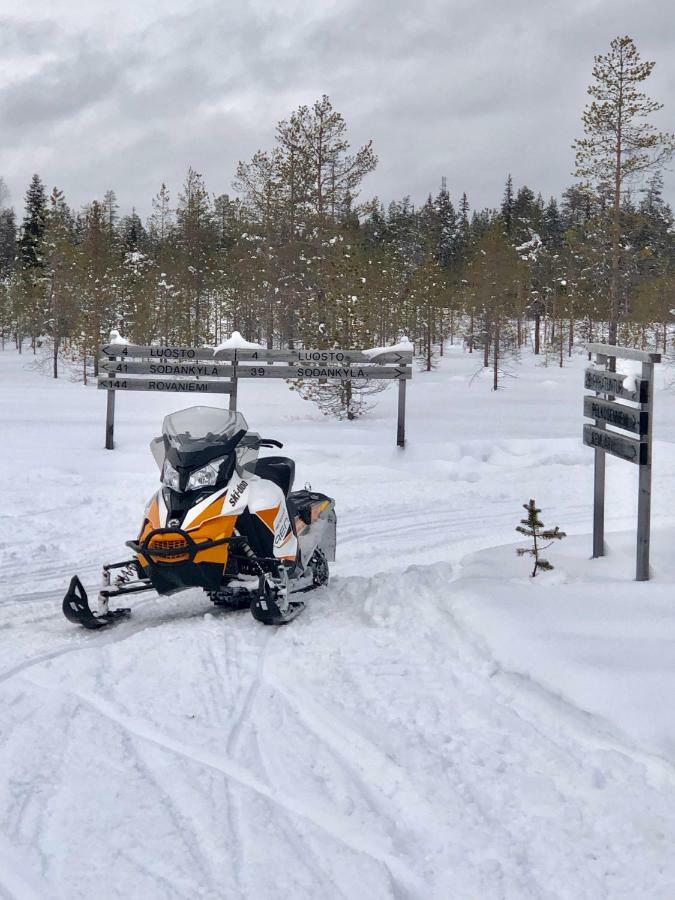Villa Karhuntaehti Luosto Esterno foto